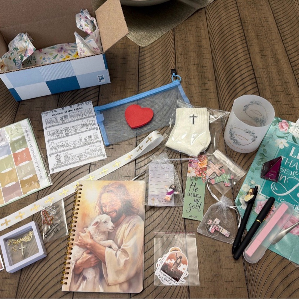 Religious Home Party Supplies Set with Cross Accents